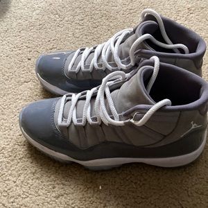 Barely wore them, very comfy.